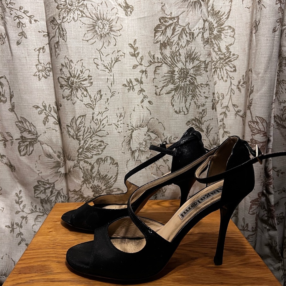 Black High Heel Women Shoes